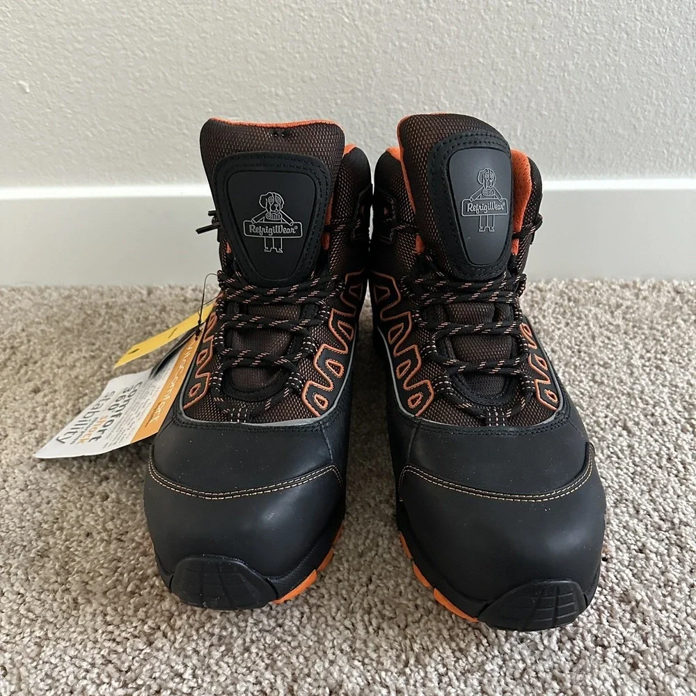 RefrigiWear 1240CR Work Boots Mens 13 Black‎ Waterproof Composite Toe Vibram